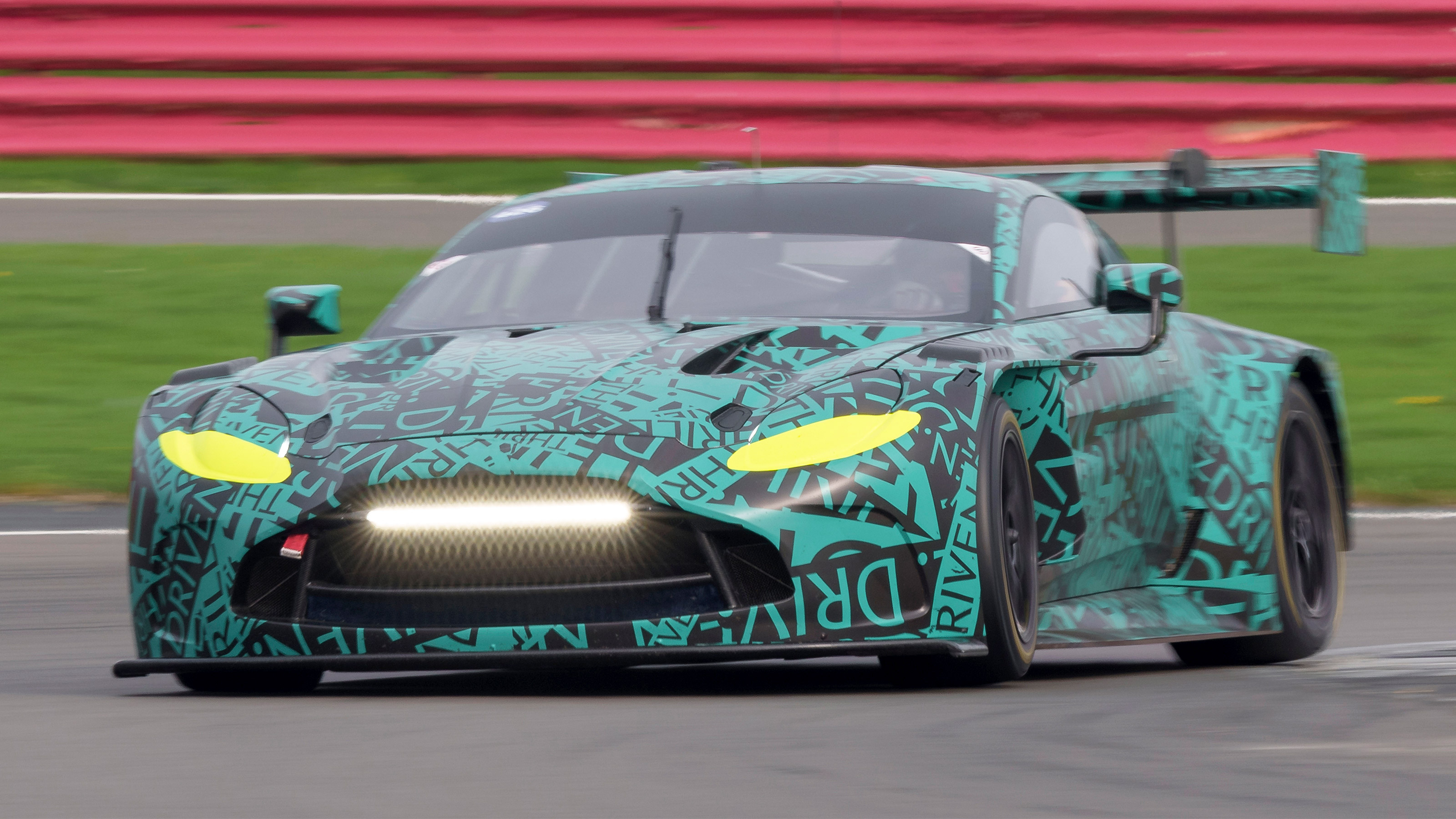 Aston Martin confirms new Vantage GT3 for Le Mans 2024 | evo